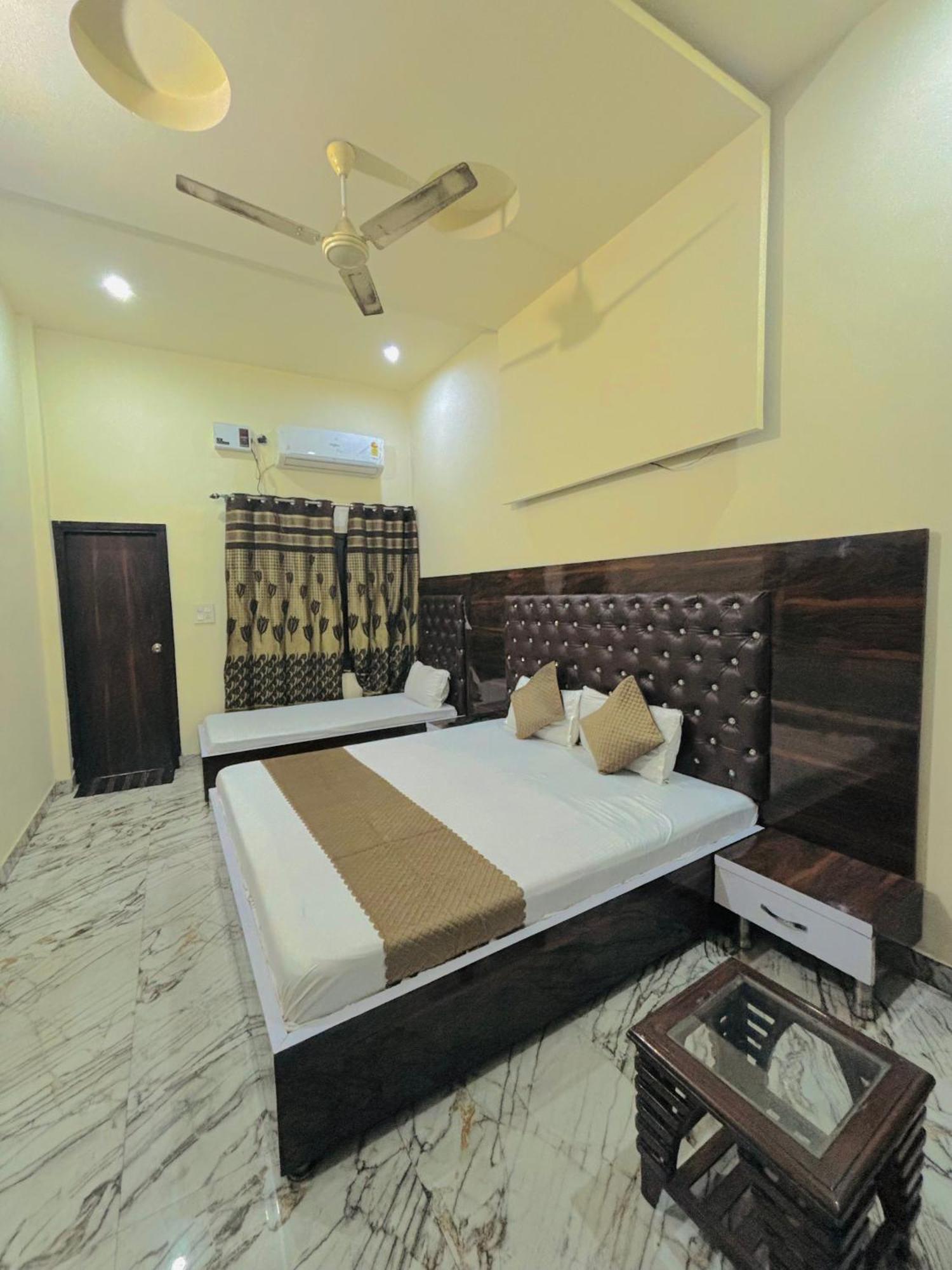 Shiv Shankar Guest House Amritsar Bagian luar foto